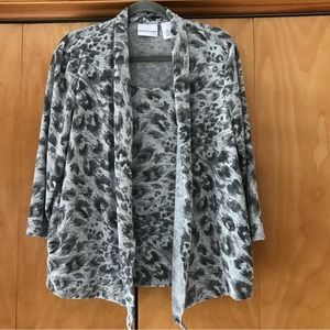 Beautiful gray and black cheetah top